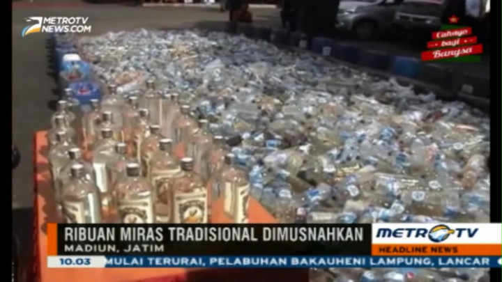 Polisi Musnahkan Ribuan Liter Miras Tradisional di Madiun