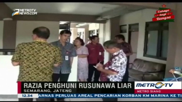 Petugas Usir Paksa Penghuni Liar Rusunawa di Semarang