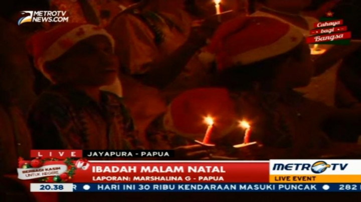 Misa Malam Natal di Jayapura Berlangsung Khidmat