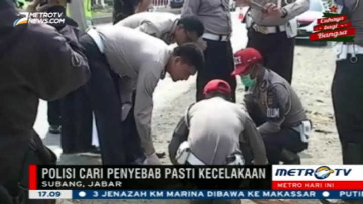 Polisi Lakukan Olah TKP Kecelakaan Maut di Jalur Pantura 