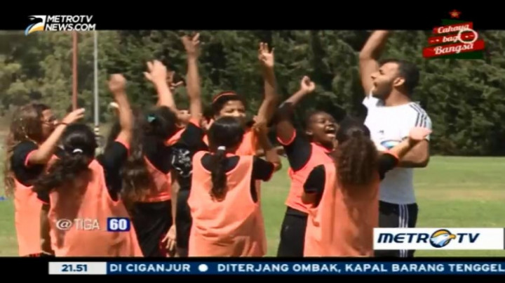 Sepakbola Senjata Ampuh Peruntuh Tembok Israel - Palestina