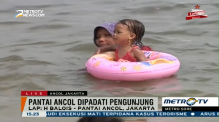 Hari Kedua Libur Tahun Baru, 80 Ribu Pengunjung Padati Ancol 