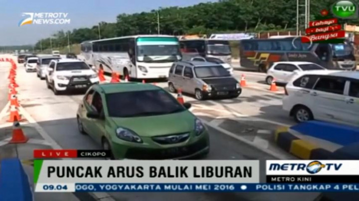 Lalu Lintas di Tol Cikopo Masih Normal