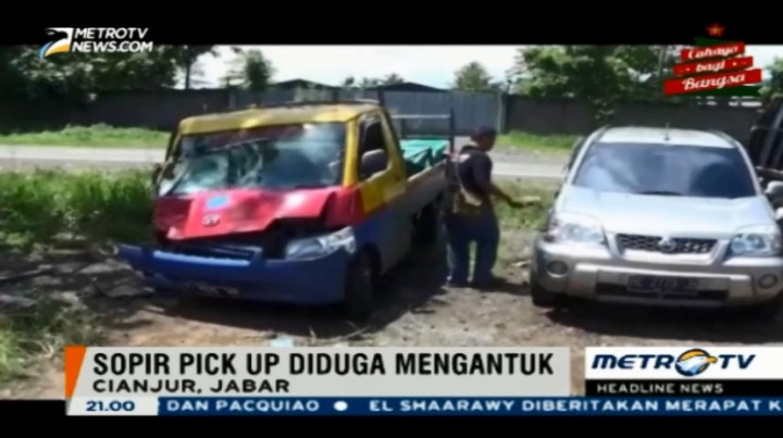 Satu Keluarga Tewas Ditabrak Mobil Pick Up