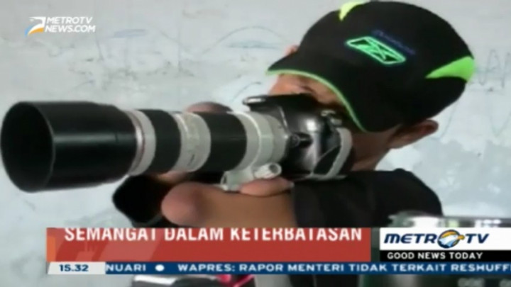 Keterbatasan Fisik Tak Halangi Pria Ini untuk Jadi Fotografer Andal