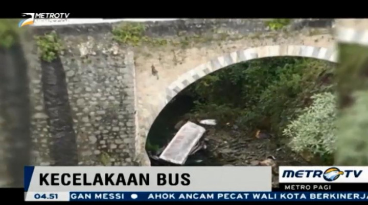 Bus Terjun ke Jurang, 20 Tewas dan 25 Lainnya Terluka