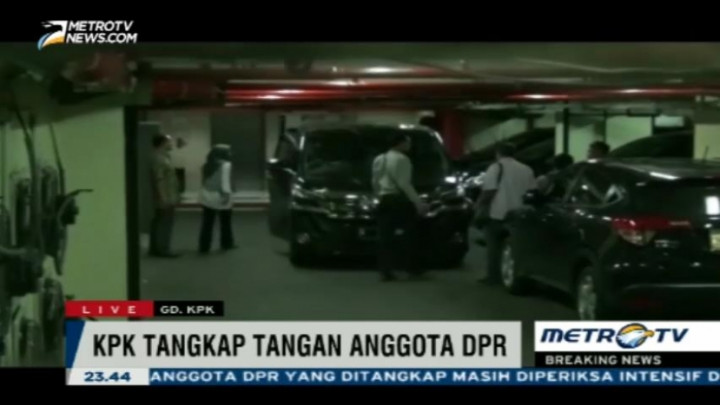 Tangkap Tangan Anggota DPR, KPK Amankan Satu Mobil Alphard