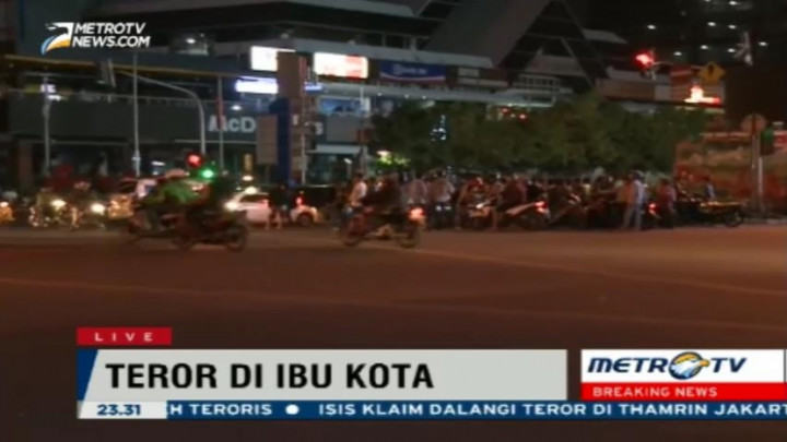 Polisi Masih Berjaga di Jalan Thamrin 