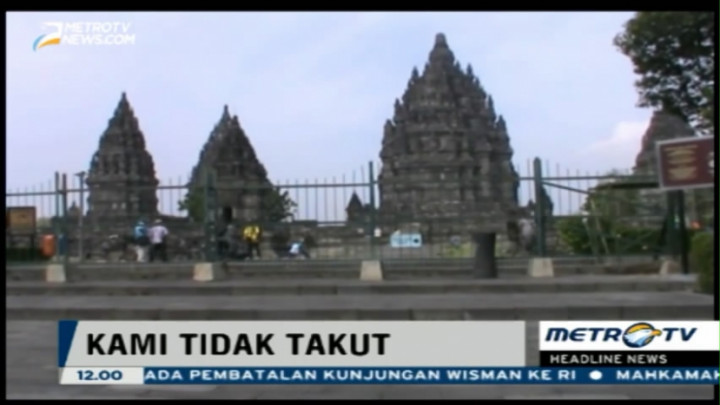  Candi Prambanan Tetap Dipenuhi Wisatawan 