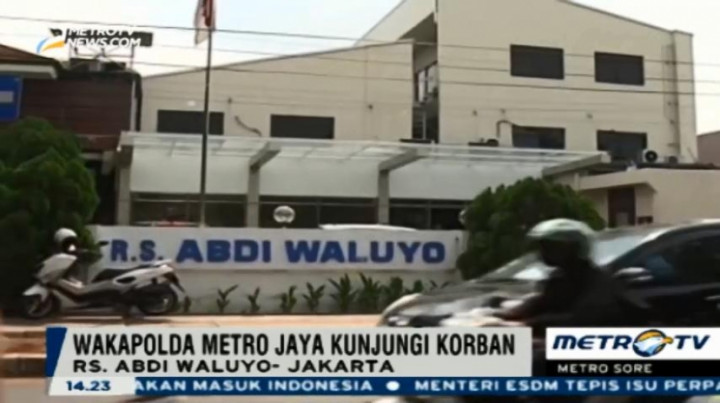 Wakapolda Metro Jaya Jenguk Korban Luka di RS Abdi Waluyo