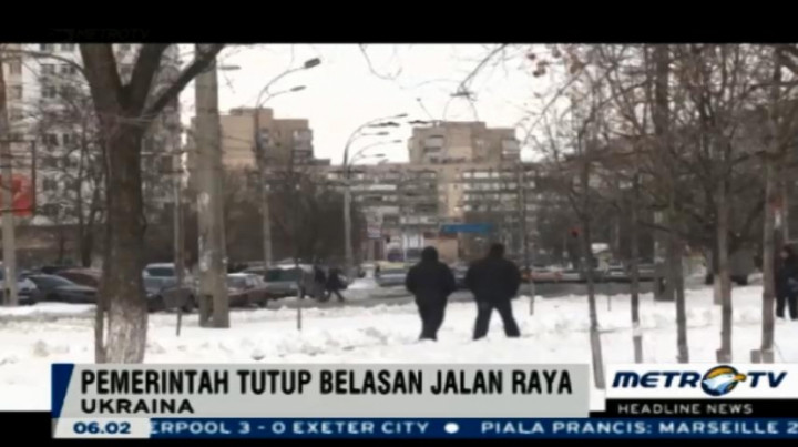 Pemerintah Ukraina Keluarkan Peringatan Pascabadai Salju