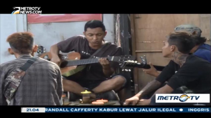 Institut Musik Jalanan (1)