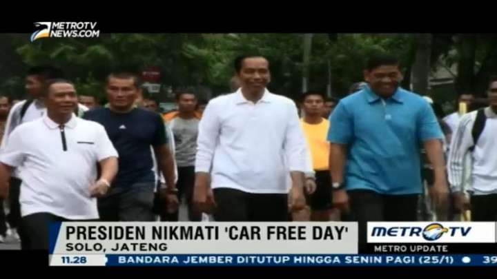Jokowi Sapa Warga di Car Free Day Solo