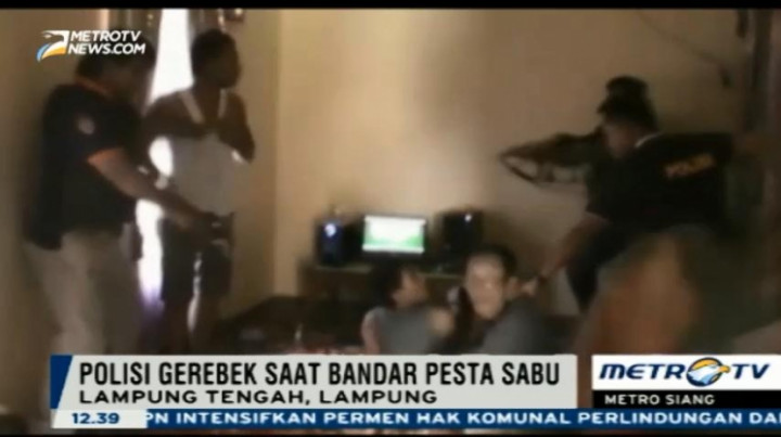 Petugas Gerebek Rumah Pengedar Sabu