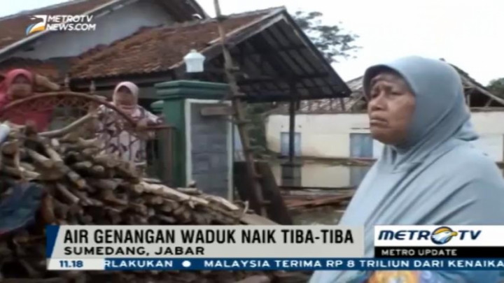 Waduk Jatigede Meluap, Warga Bingung Rumahnya Terkepung Banjir