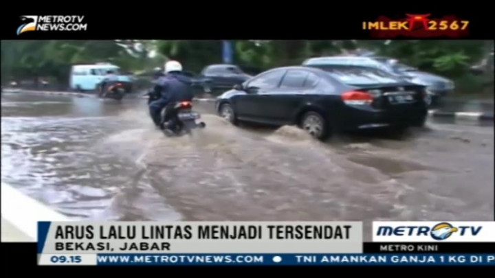 Perbaikan Drainase Jalan KH Noer Ali Bekasi Tak Buahkan Hasil