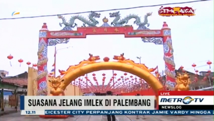 Suasana Jelang Imlek di Klenteng Dewi Kwan Im