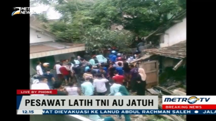 Saksi Mata: Pesawat Ambles ke Tanah