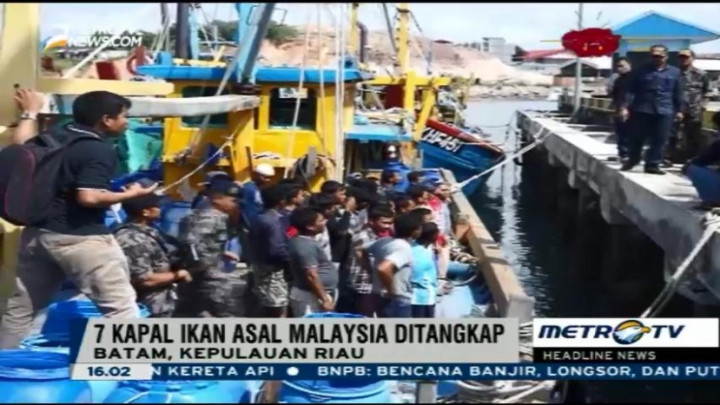 Petugas Tangkap Tujuh Kapal Pencuri Ikan Asal Malaysia