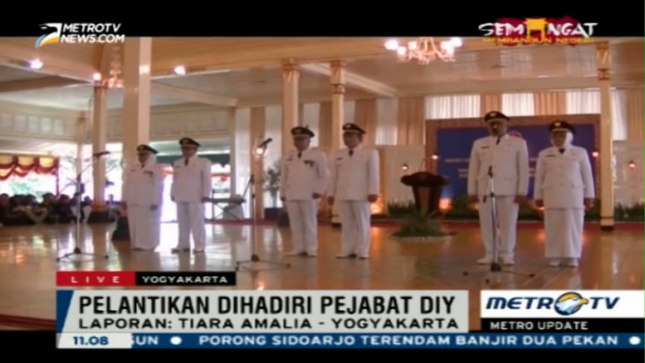 Tiga Bupati di Yogyakarta Resmi Dilantik Sri Sultan HB X