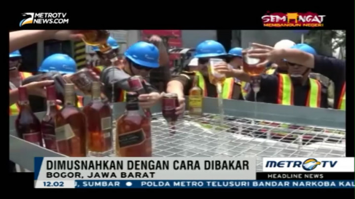 Bea Cukai Musnahkan Miras Ilegal Senilai Rp2 Miliar