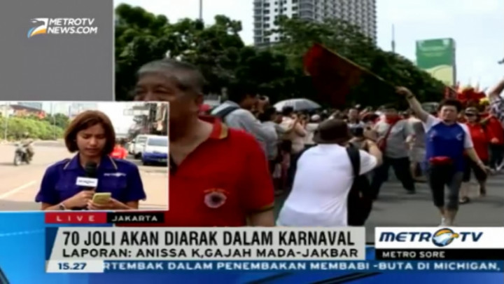 Karnaval Cap Go Meh, Warga Mulai Padati Jalan Gajah Mada