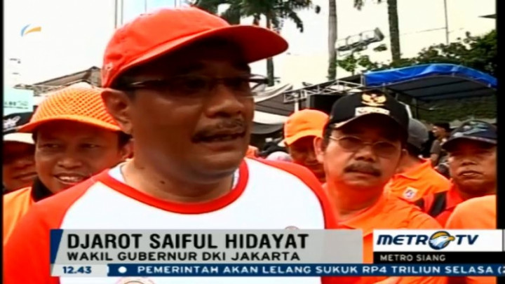 Wagub Djarot Minta Pabrik Hentikan Produksi Plastik Berbahaya