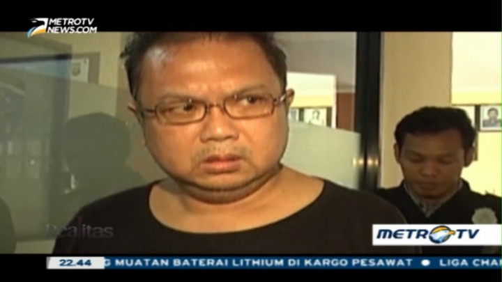 Jubah Ormas di Pelabuhan Priok (2)