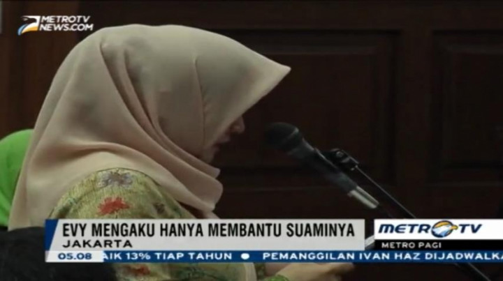  Bacakan Pledoi, Evy Susanti Curhat sebagai Istri Kedua Gatot