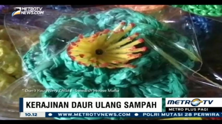 Cantiknya Bros dan Alas Piring dari Limbah Plastik