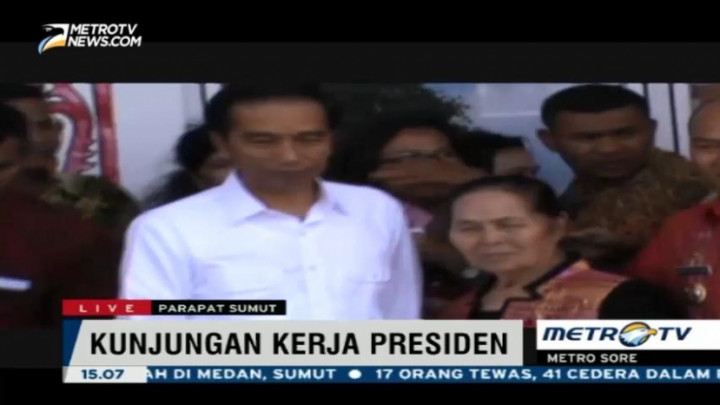 Warga Sumut Antusias Sambut Kedatangan Presiden