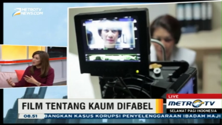 Film Jingga, Kisah Empat Tuna Netra (2)