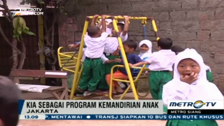 Program Kartu Identitas Anak Terhalang E-KTP