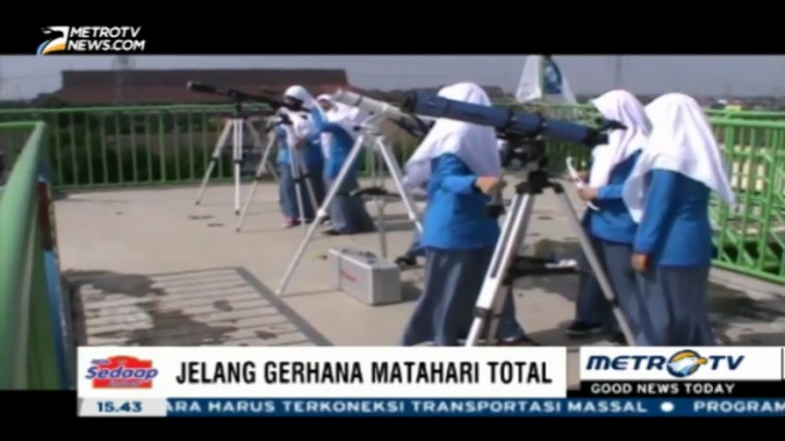  Pesantren Assalam Sukoharjo Gelar Acara Nobar Gerhana Matahari 