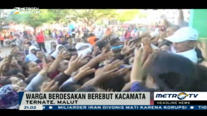 Pembagian Kacamata Gerhana di Ternate Berlangsung Ricuh