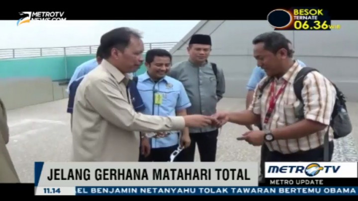 Universitas Muhammadiyah Bagikan Kacamata Gerhana