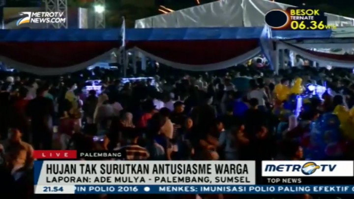 Hujan Reda, Warga Palembang Padati Acara Festival GMT