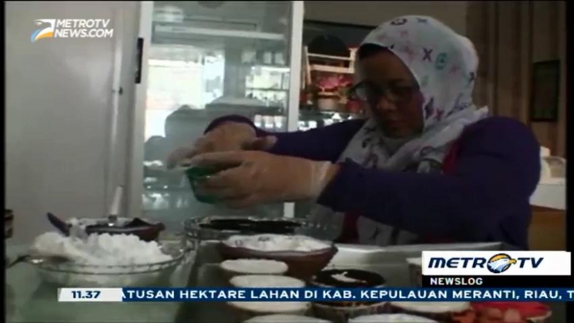 Mencicipi Cupcake Gerhana  