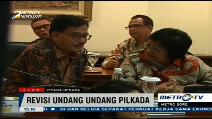 Jokowi Gelar Ratas Bahas Revisi UU Pilkada