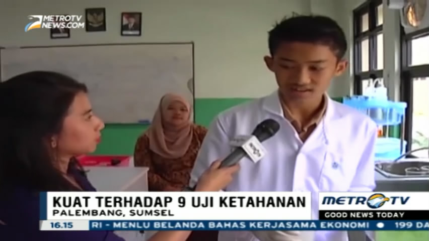 Siswa SMA Ini Ciptakan Plafon Anti Bocor dari Limbah Tebu