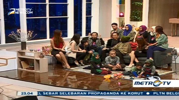 Pengalaman Unik Pasutri yang Keliling Dunia bersama 11 Anaknya