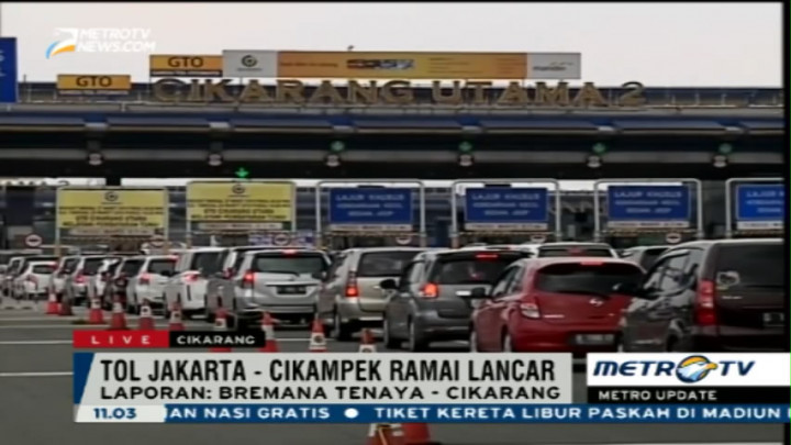 Arus Lalin di Tol Cikampek-Jakarta Ramai Lancar