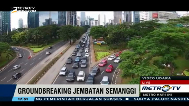 <i>Groundbreaking</i> Jembatan Semanggi, Arus Lalin Padat