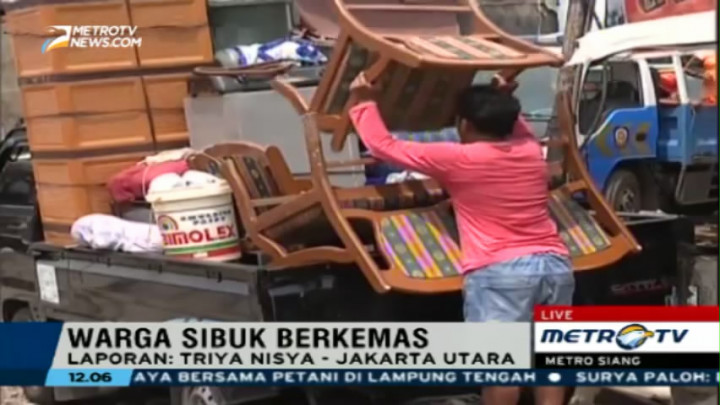 Jelang Revitalisasi, Warga Pasar Ikan Penjaringan Sibuk Berkemas