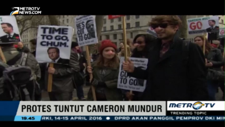 Warga Inggris Tuntut David Cameron Mundur