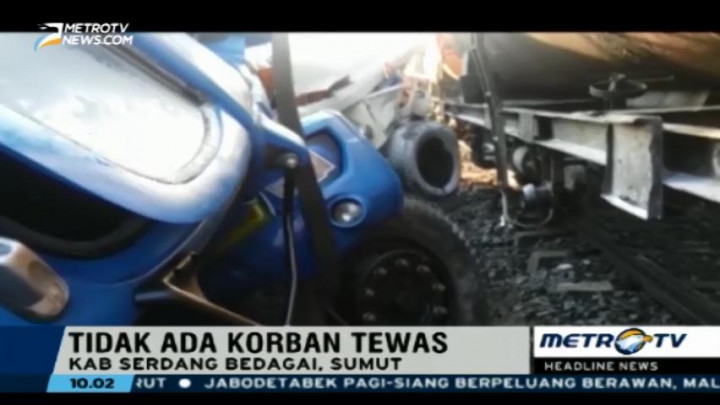 Perlintasan Tidak Dijaga, Truk Tangki CPO Terseret Kereta