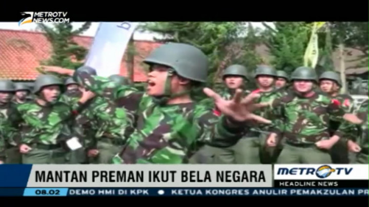 Ratusan Mantan Preman Ikut Bela Negara