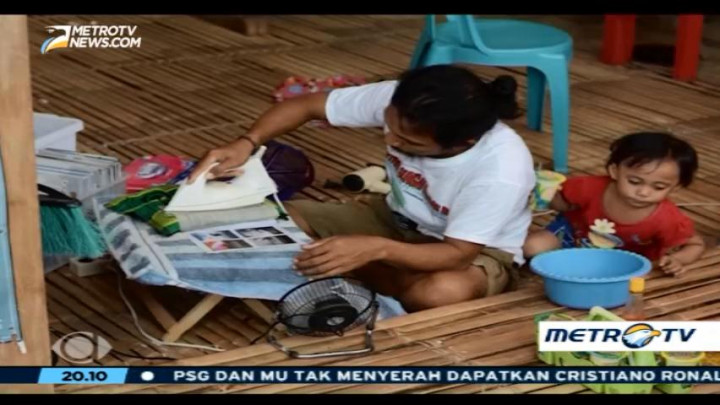 Cerita Pengurus Perahu Pustaka Setrika Lembaran Buku