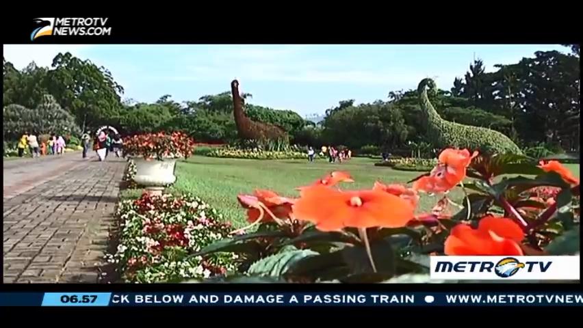 Visiting National Flower Garden in Cipanas