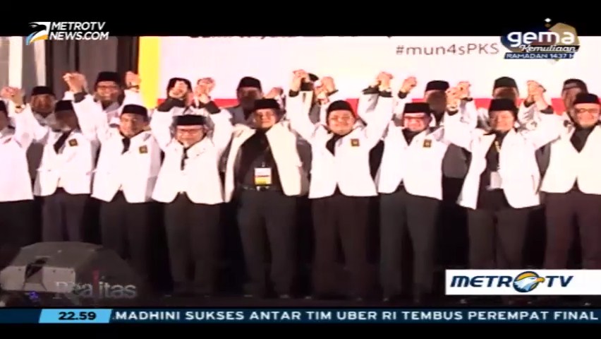 Bersih-bersih PKS (3)